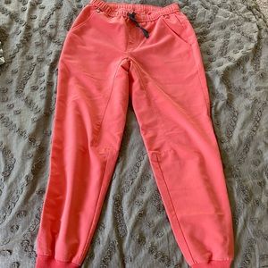 FIGS XS TANSEN/S HOT CORAL